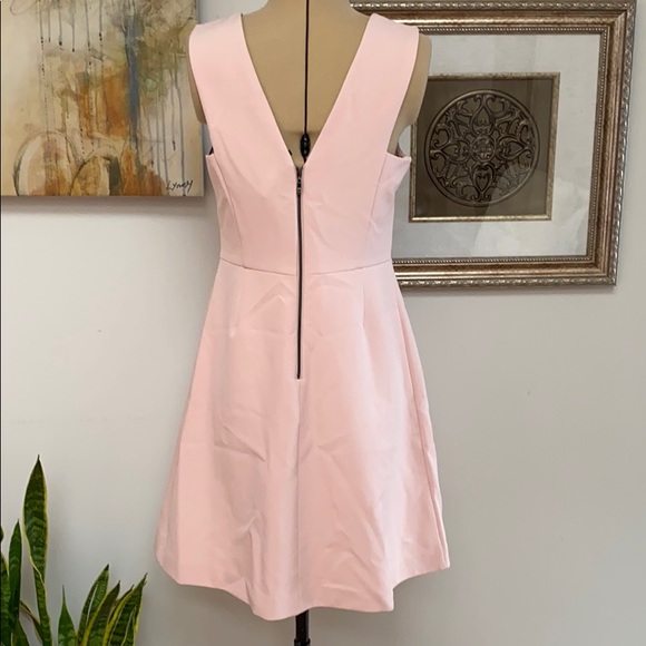 RW&CO Soft Pink SZ 8 Dress NWT - Picture 3 of 7
